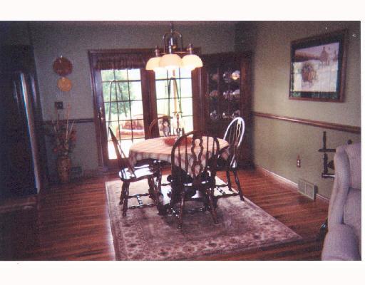 118 Colvin Road Greensboro, PA 15338 - Photo 3 of 8 Dining Room.
