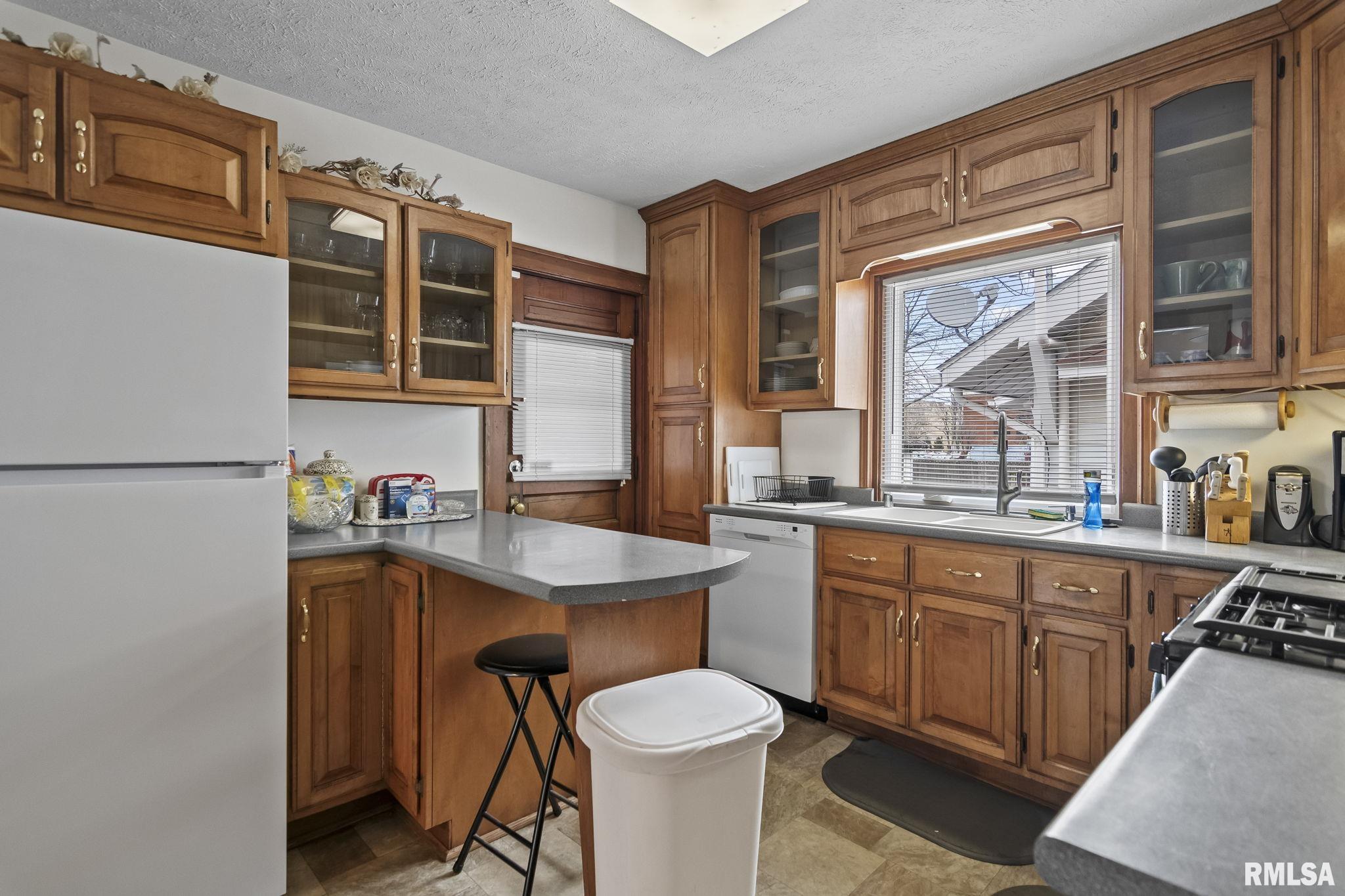 429 West Cook Street Springfield, IL 62704 - Photo 14 of 40