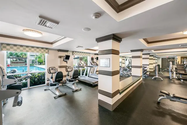 $425,000 | 2421 Northeast 65th Street, Unit 313, Fort Lauderdale, FL 33308