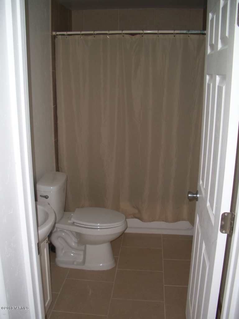 125 East Rodeo Drive Tucson, AZ 85714 - Photo 7 of 9 Gallery Image 7