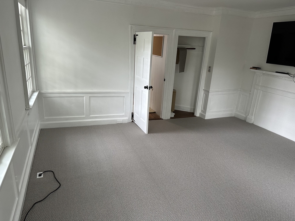 21 Old Head Of Bay Road, Unit 1 Bourne, MA 02532 - Photo 8 of 20