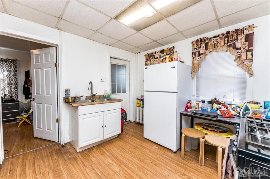 144 East Edgar Road Linden, NJ 07036 - Photo 4 of 20 Gallery Image 4