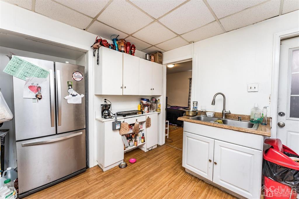 144 East Edgar Road Linden, NJ 07036 - Photo 6 of 20 Gallery Image 6