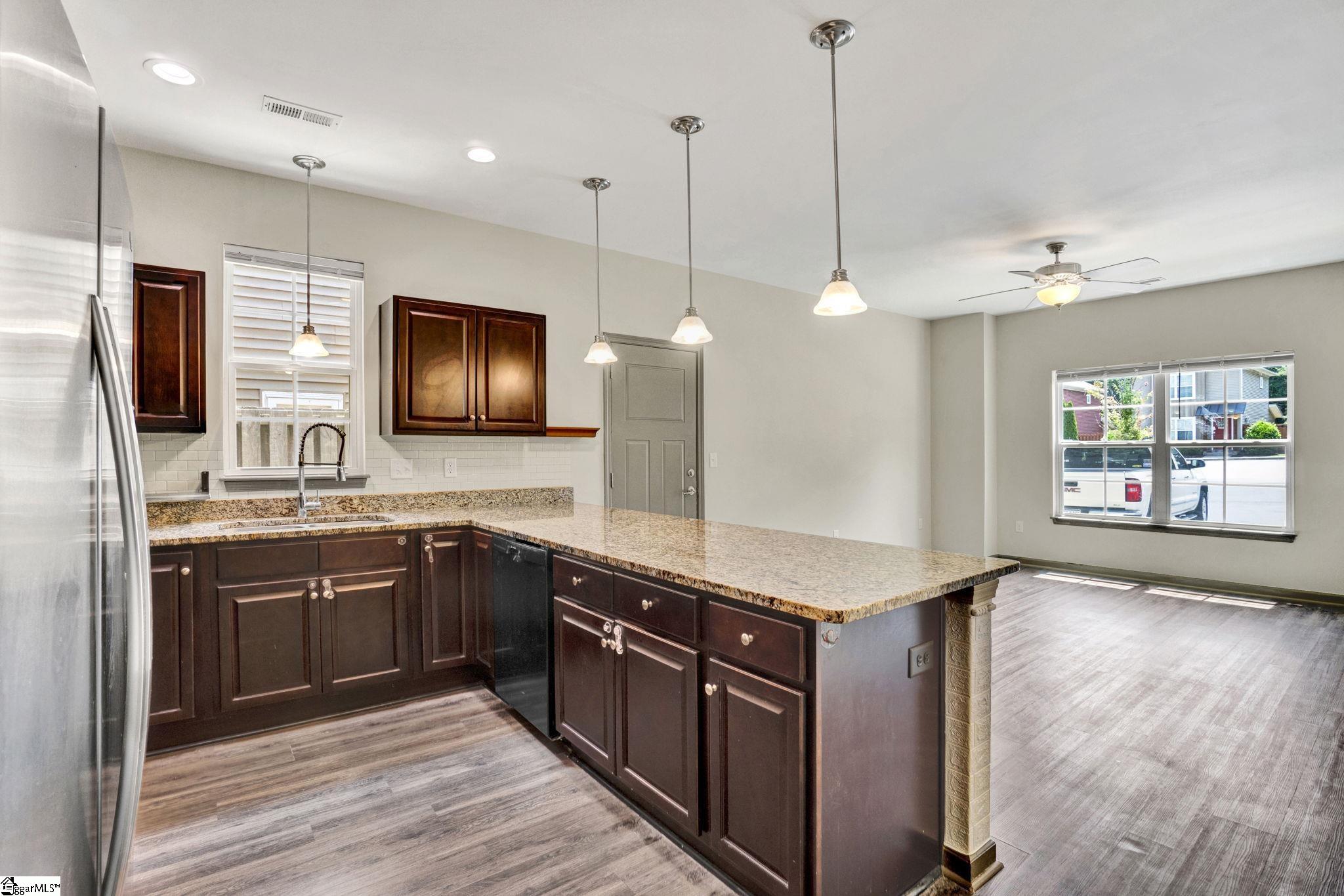 235 Pendleton Road, Unit L2 Clemson, SC 29631 - Photo 13 of 47