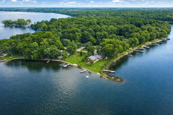 $799,000 | 13150 Maple Cir Drive Southeast, Glenwood, MN 56334