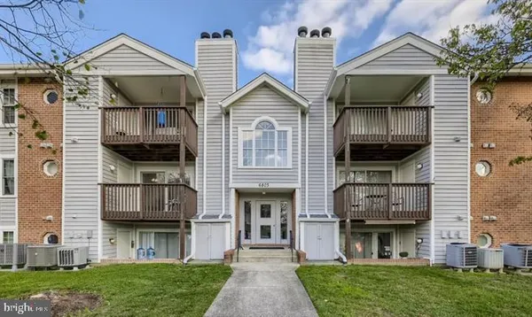 $238,500 | 6803 White Water Way, Unit 204, Glen Burnie, MD 21060