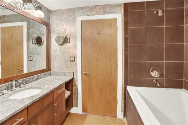 $810,000 | 101 North Tejon Street, Unit 460, Colorado Springs, CO 80903