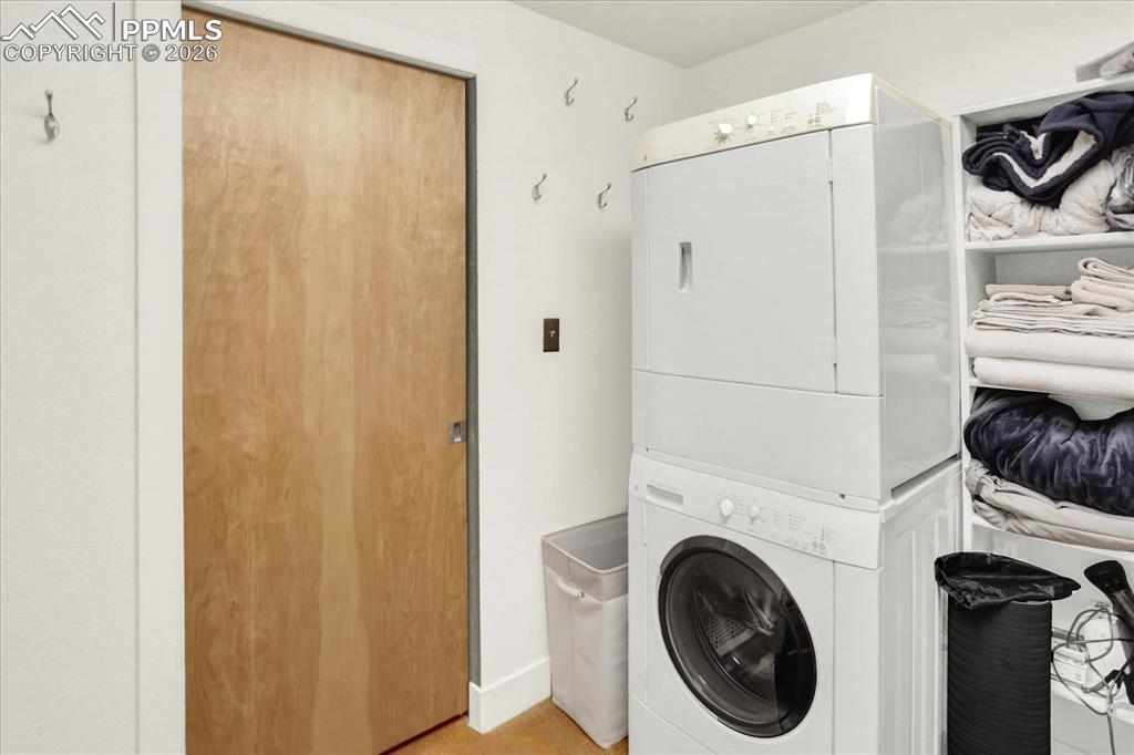 101 North Tejon Street, Unit 460 Colorado Springs, CO 80903 - Photo 27 of 49 a utility room with dryer and washer