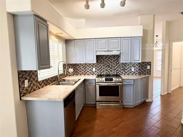 $499,950 | 7157 42nd Court East, Sarasota, FL 34243