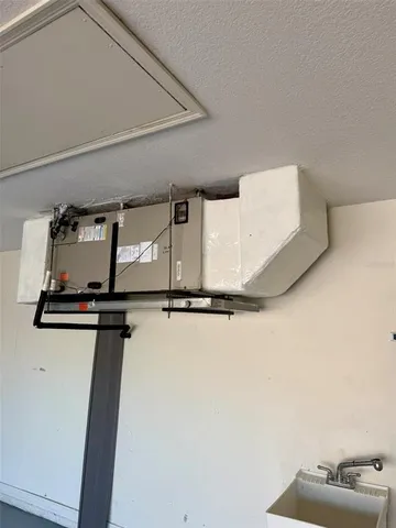 $499,950 | 7157 42nd Court East, Sarasota, FL 34243