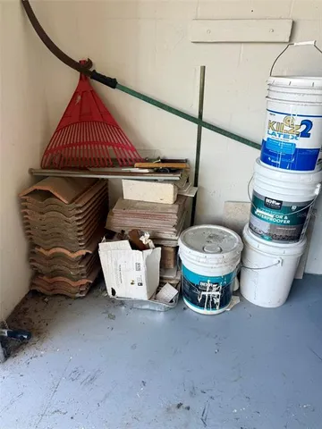 $499,950 | 7157 42nd Court East, Sarasota, FL 34243