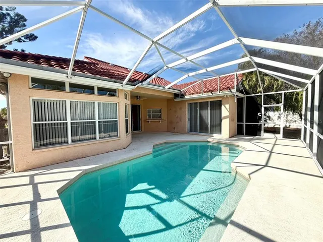 $499,950 | 7157 42nd Court East, Sarasota, FL 34243