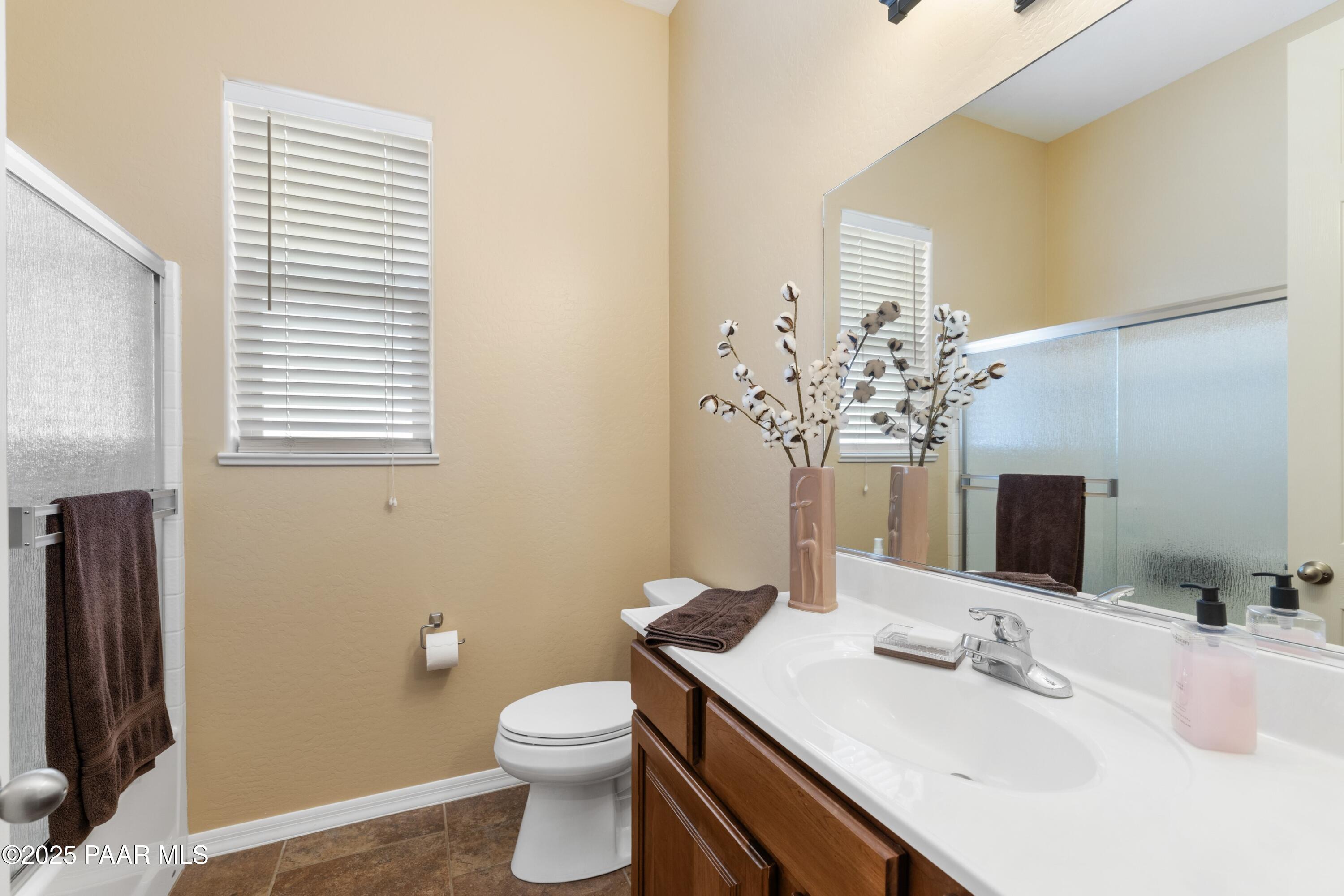 6582 Farmstead Road Prescott Valley, AZ 86314 - Photo 13 of 52 2nd Bathroom