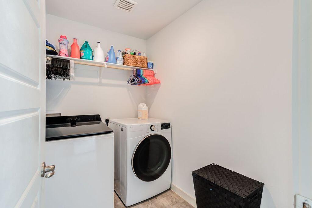 2901 134th Street Lubbock, TX 79423 - Photo 26 of 29 laundry1