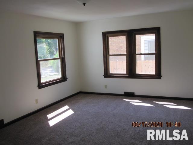 2029 3rd Street Moline, IL 61265 - Photo 10 of 27 Gallery Image 10