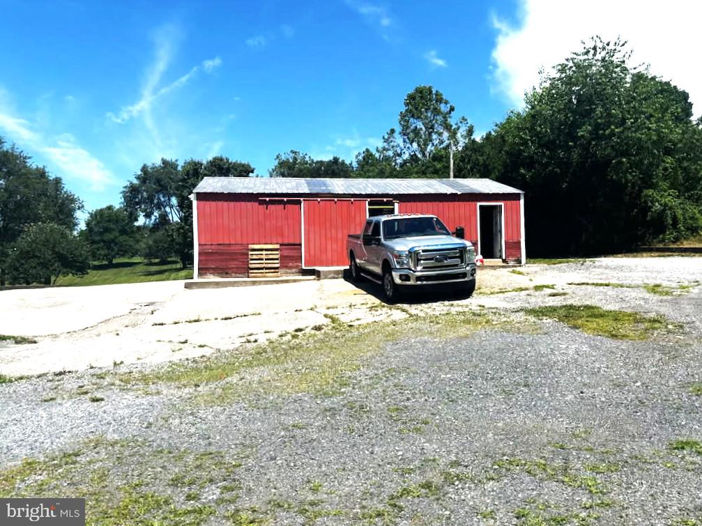 0 Tomstown Road Waynesboro, PA 17268 - Photo 5 of 10 Pole Building