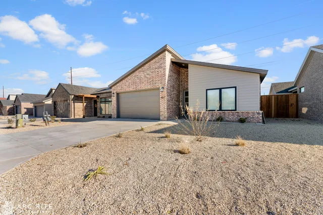 $5,550,000 | 4509-4535 22nd Place, Lubbock, TX 79407