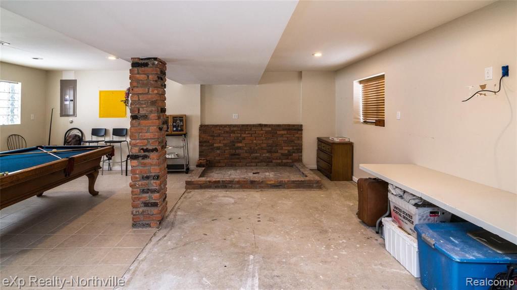 704 West Baker Road Highland, MI 48357 - Photo 28 of 40 Gallery Image 28