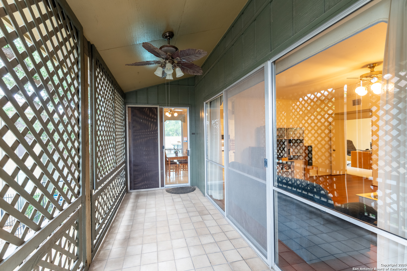 3678 Hidden Drive, Unit 1301 San Antonio, TX 78217 - Photo 31 of 47 a view of a hallway with a chandelier
