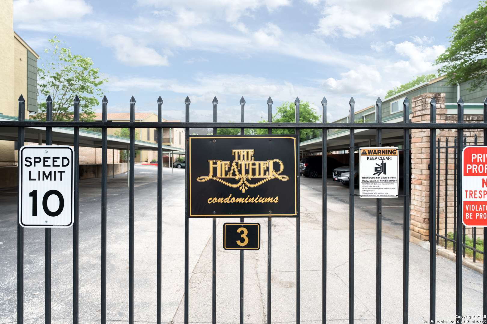 3678 Hidden Drive, Unit 1301 San Antonio, TX 78217 - Photo 43 of 47 a view of a street sign