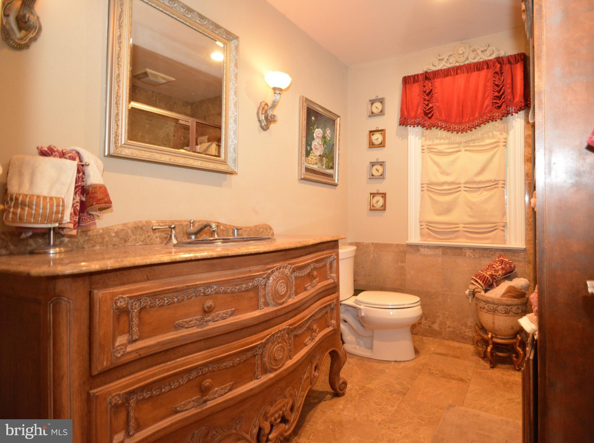 809 Colony Road Bryn Mawr, PA 19010 - Photo 17 of 22 Gallery Image 17