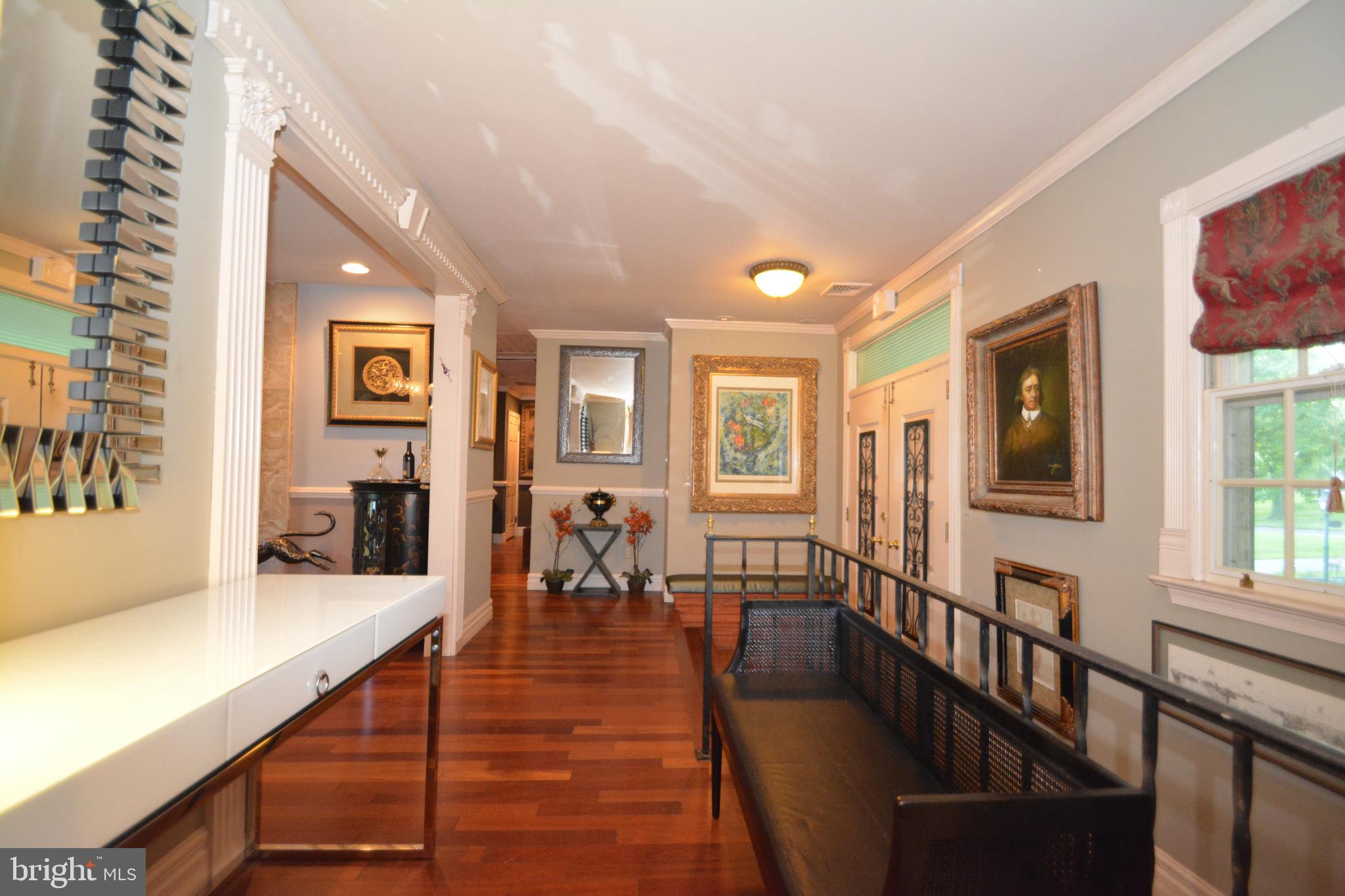 809 Colony Road Bryn Mawr, PA 19010 - Photo 3 of 22 Gallery Image 3