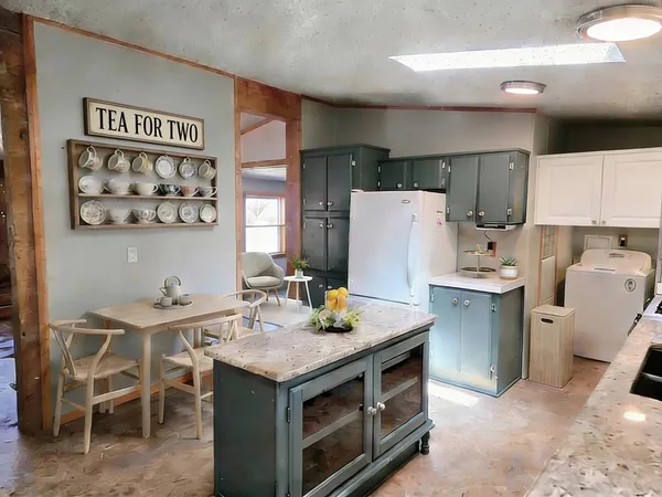 $245,000 | 97 Fordway Extension, Unit 29, Derry, NH 03038