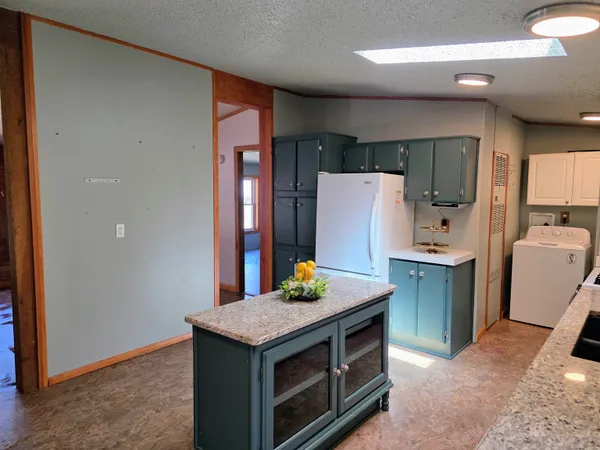 $245,000 | 97 Fordway Extension, Unit 29, Derry, NH 03038