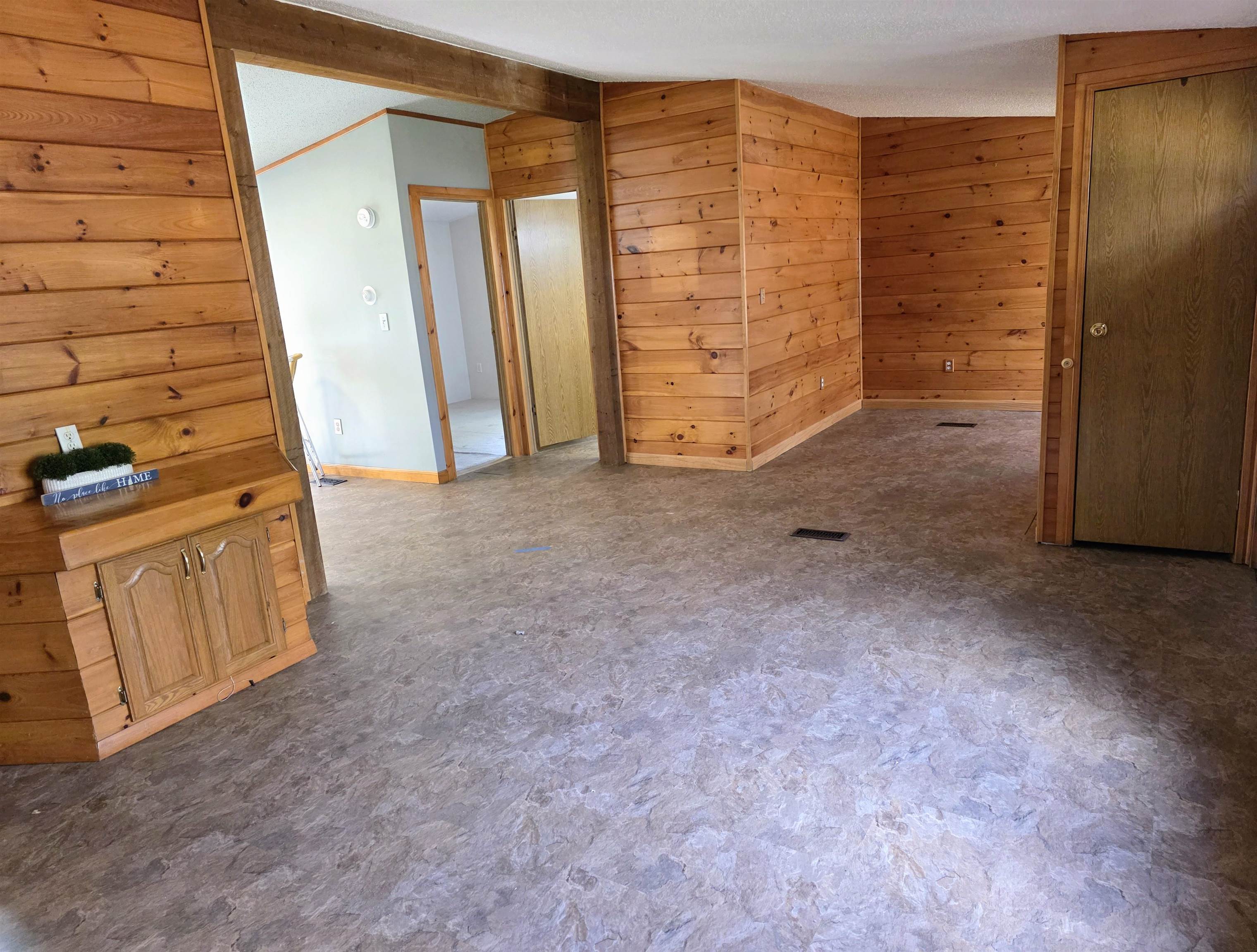 97 Fordway Extension, Unit 29 Derry, NH 03038 - Photo 6 of 40