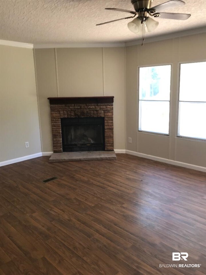 11790 Barin Field Road Foley, AL 36535 - Photo 4 of 9