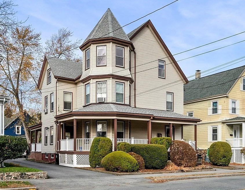 98 Paradise Road, Unit 1 Swampscott, MA 01907 - Photo 1 of 1