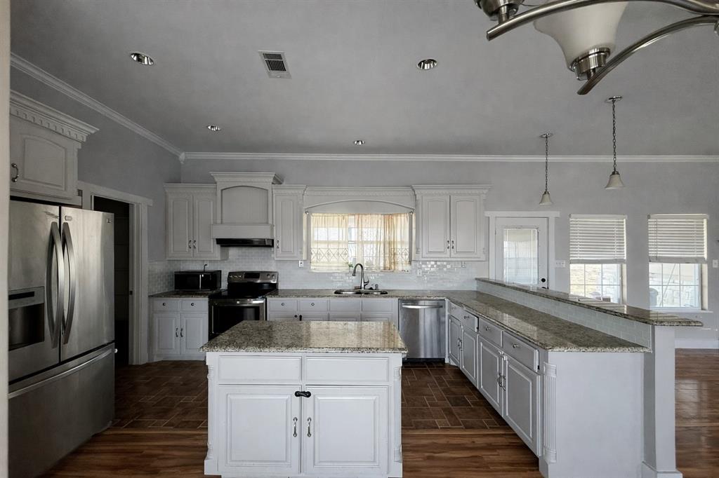 487 County Road 2622 Decatur, TX 76234 - Photo 5 of 18