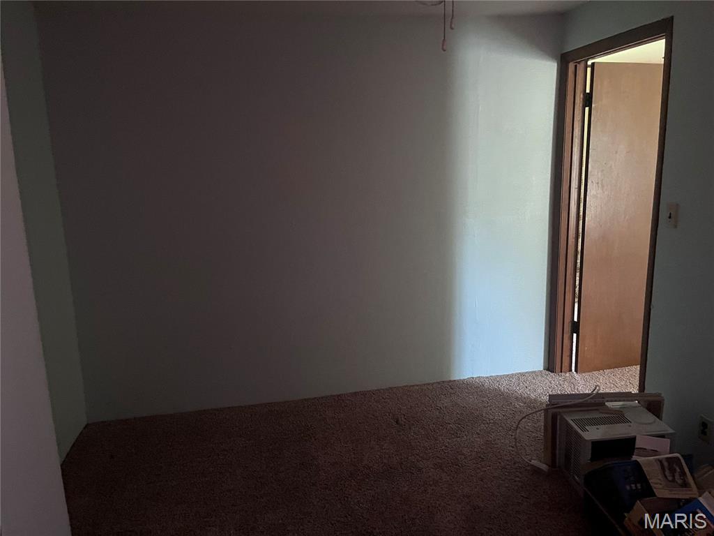 238 North Main Street Hillsboro, IL 62049 - Photo 13 of 18