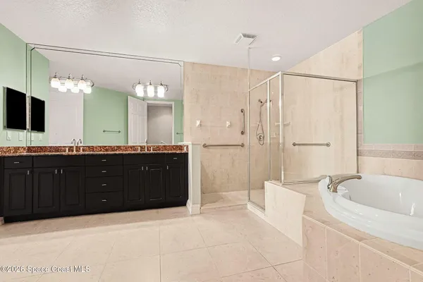 $875,000 | 15 Indian River Drive, Unit 1001, Cocoa, FL 32922