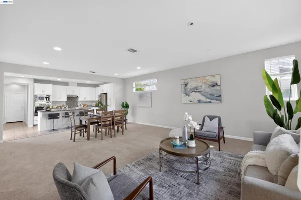 $780,000 | 1005 South Fowler Lane, Mountain House, CA 95391