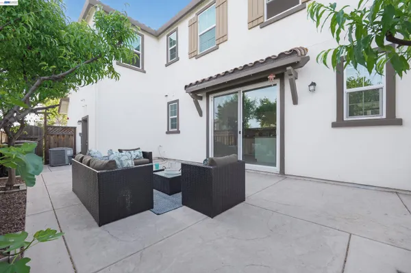 $780,000 | 1005 South Fowler Lane, Mountain House, CA 95391