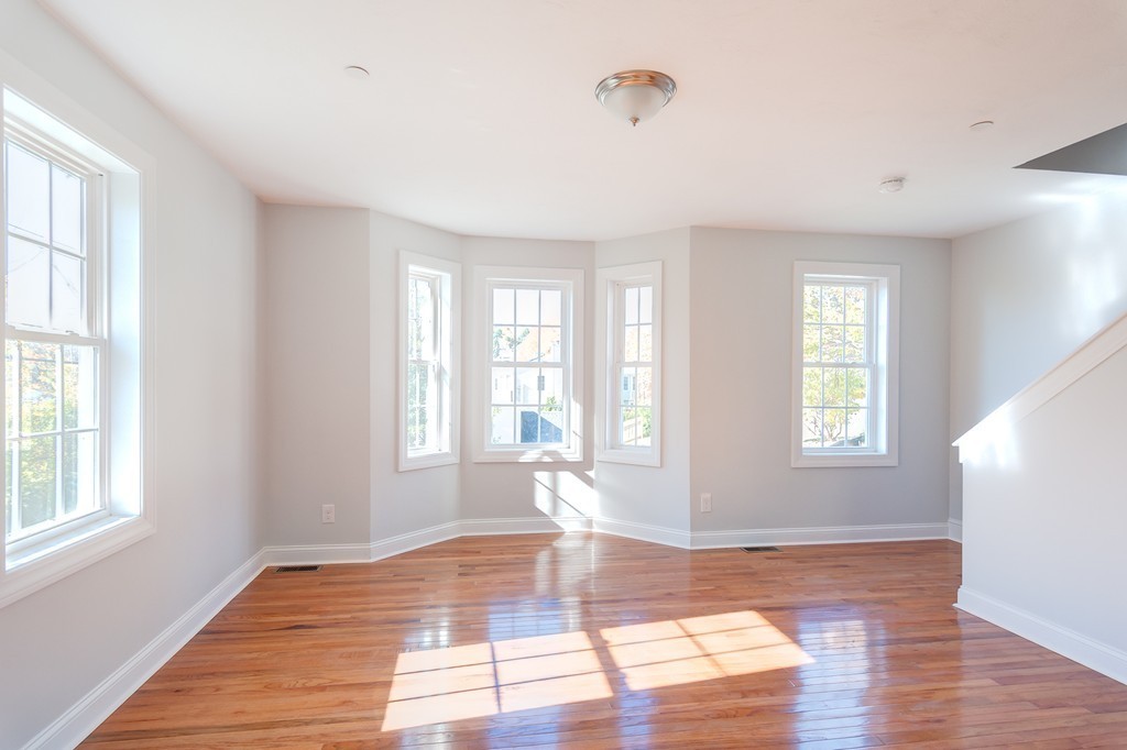 72 Upland Street, Unit A Worcester, MA 01607 - Photo 9 of 17 Gallery Image 9