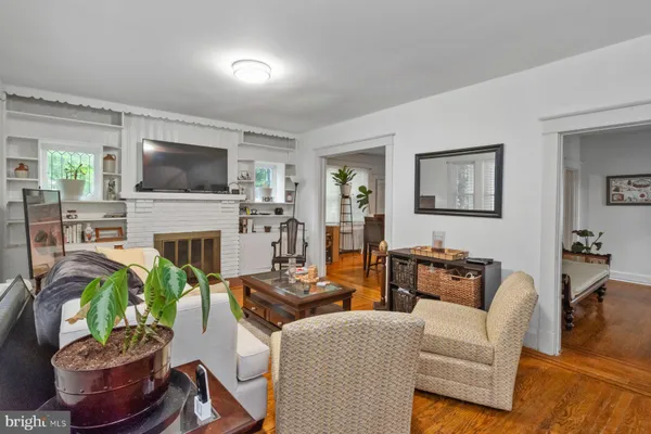 $2,600 | 3904 Gwynns Falls Parkway, Baltimore, MD 21216