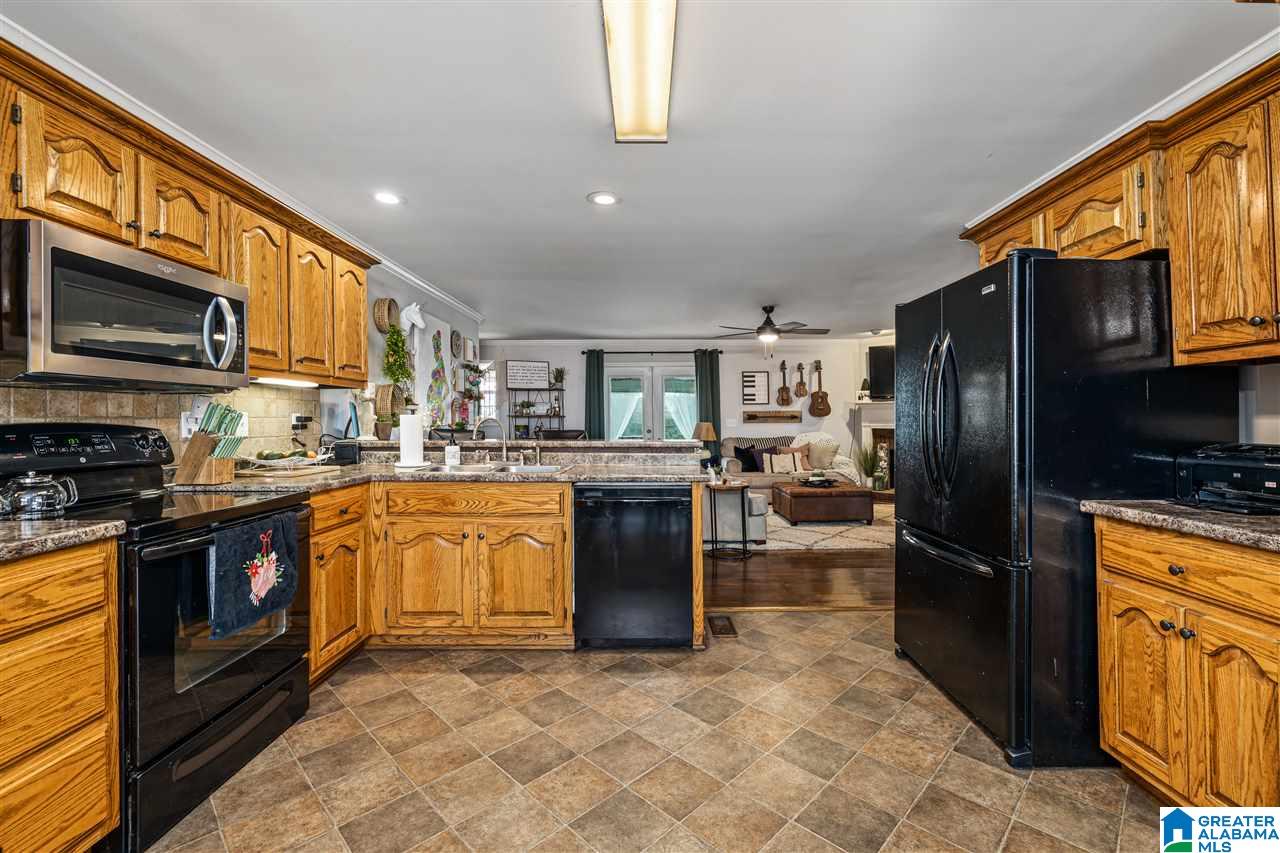 820 Ransome Drive Oneonta, AL 35121 - Photo 16 of 35