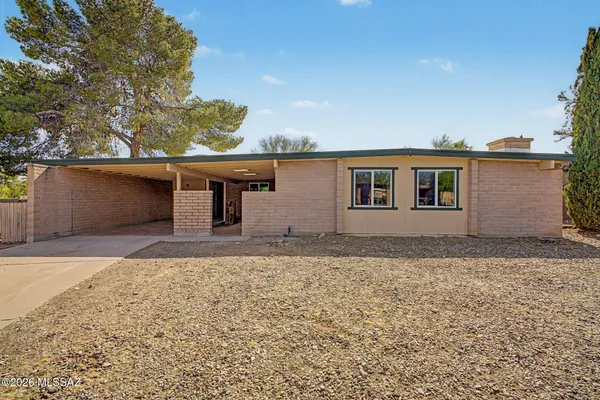 $329,900 | 2617 West Calle Genova, Tucson, AZ 85745