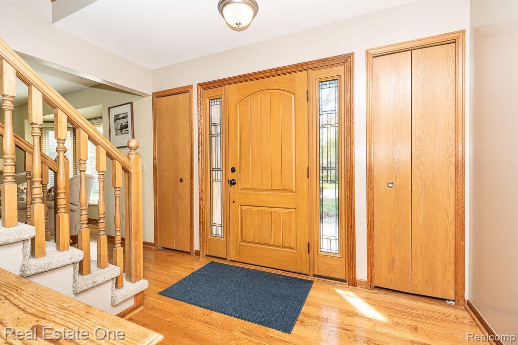 185 Windrift Rochester Hills, MI 48307 - Photo 3 of 51 Gallery Image 3