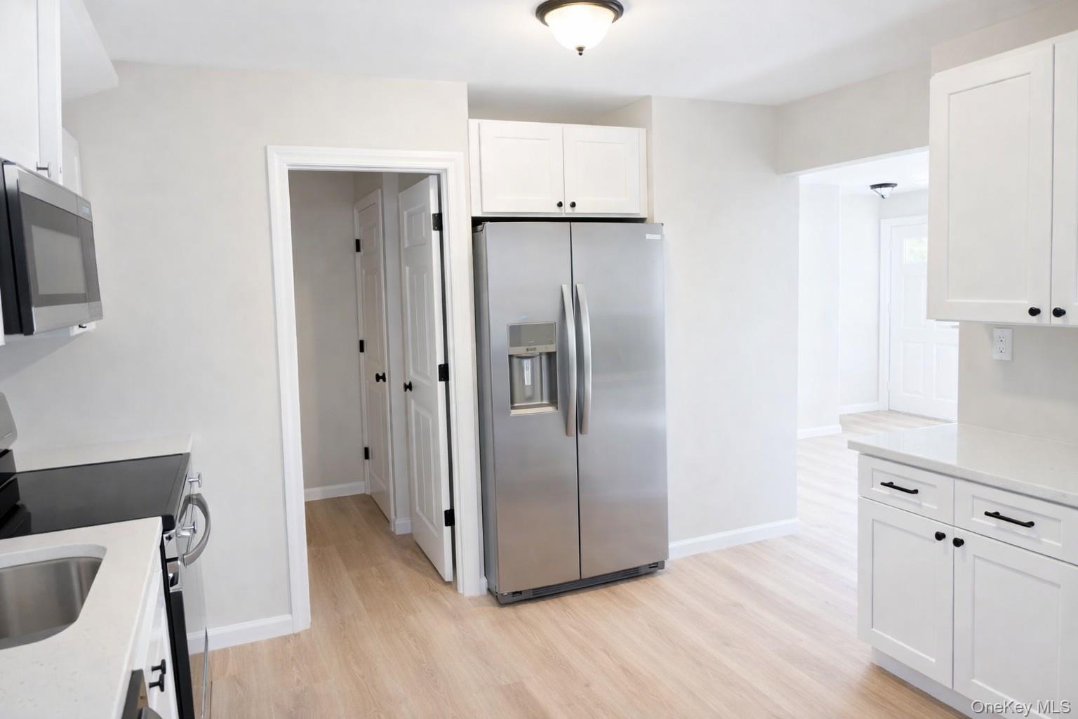 147 Freya Road Rocky Point, NY 11778 - Photo 3 of 7