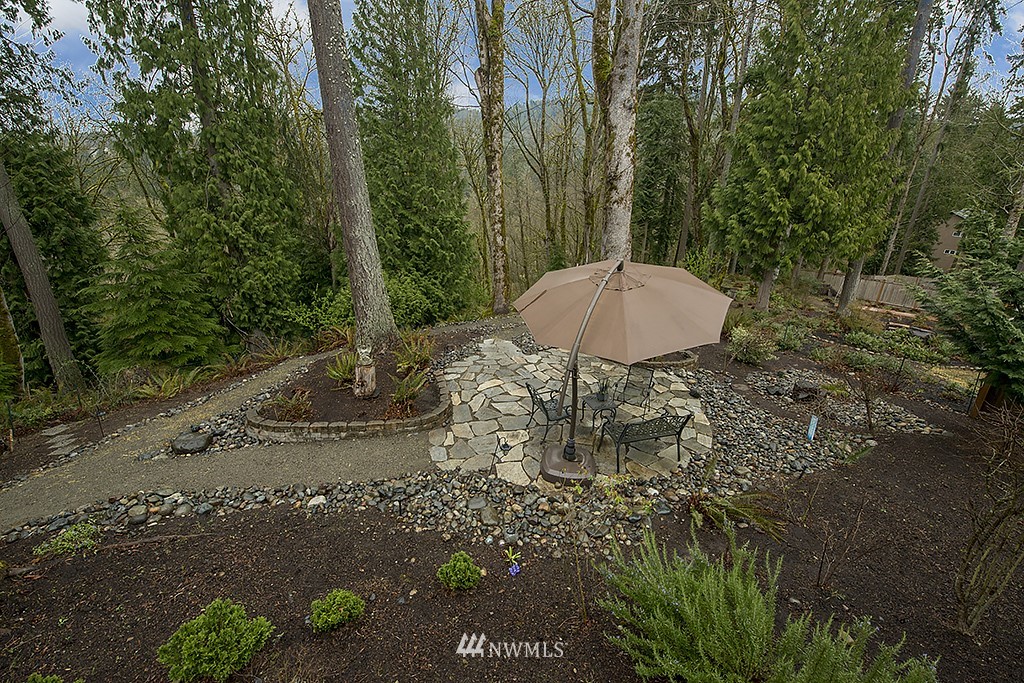 4906 Northeast 25th Street Renton, WA 98059 - Photo 23 of 24 Gallery Image 23