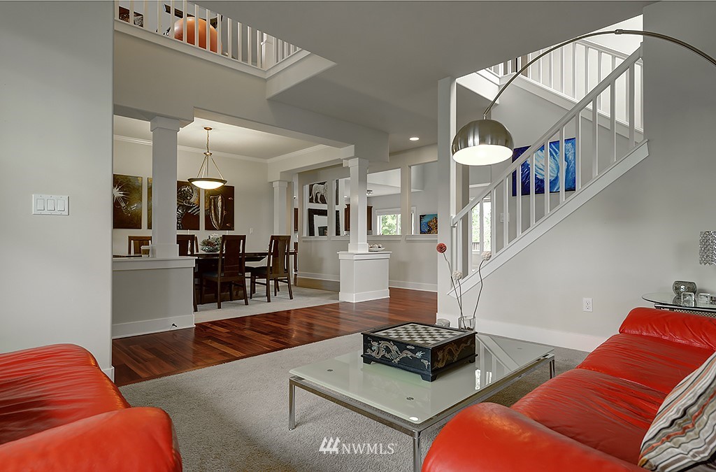 4906 Northeast 25th Street Renton, WA 98059 - Photo 5 of 24 Gallery Image 5