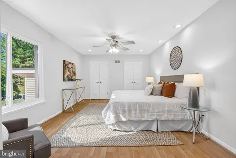 $1,247,000 | 11112 Broad Green Drive, Potomac, MD 20854