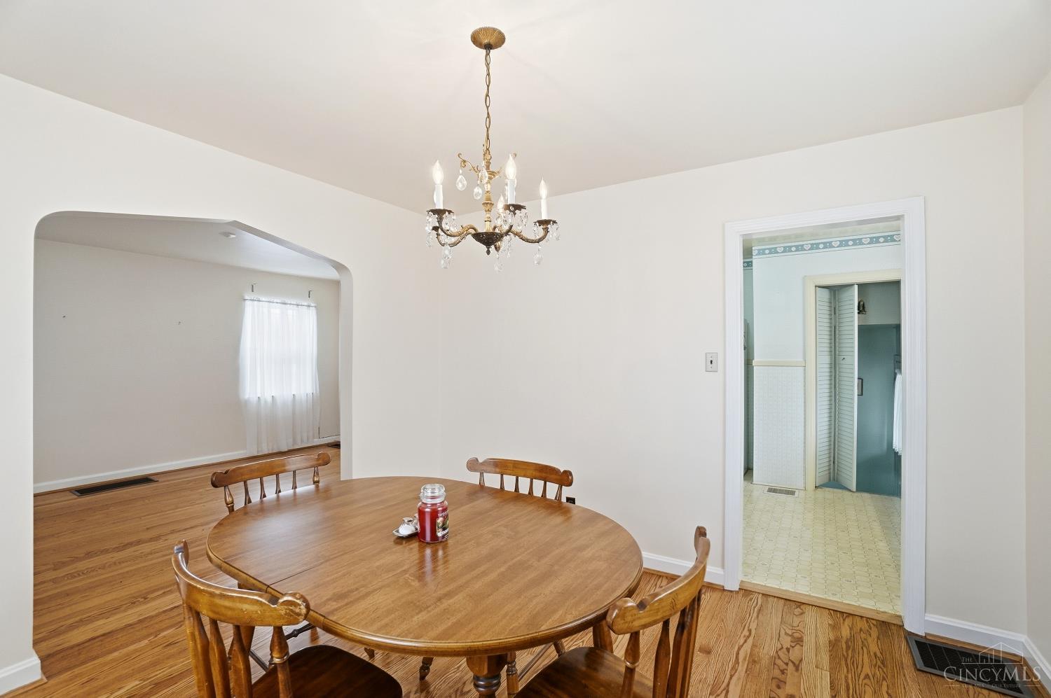 4515 Camberwell Road Cincinnati, OH 45209 - Photo 8 of 42