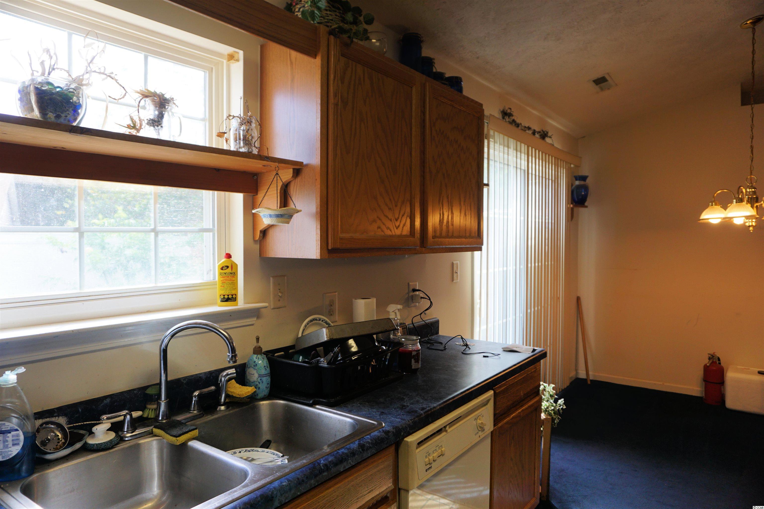 8045 Box Court Murrells Inlet, SC 29576 - Photo 10 of 26 Gallery Image 10