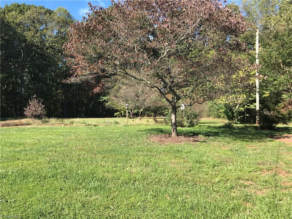 512 West R Gillespie Road Dobson, NC 27017 - Photo 4 of 14 Gallery Image 4