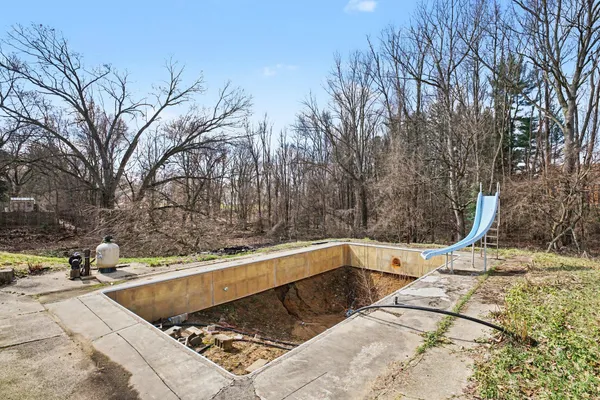 $190,000 | 329 Chippewa Street, Buchanan, MI 49107