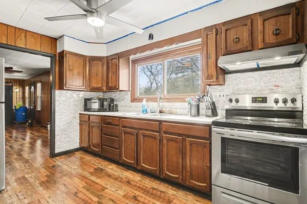 $190,000 | 329 Chippewa Street, Buchanan, MI 49107